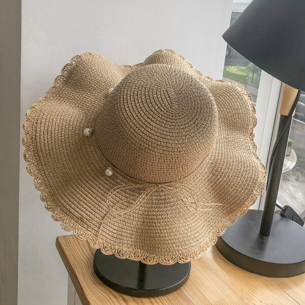 Hat Female Summer Small  Wave Big Along The Straw Hat Korean Version Of The Wild Pearl Leisure Sunscreen Beach Sun Hat Tide