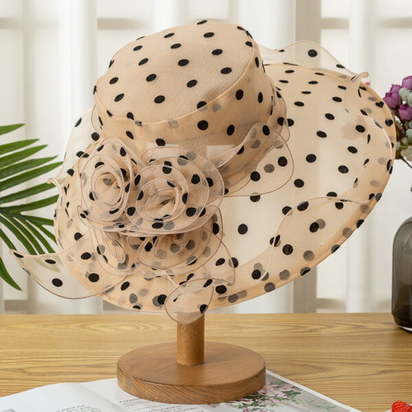 Foldable Summer Hat with Polka Dots