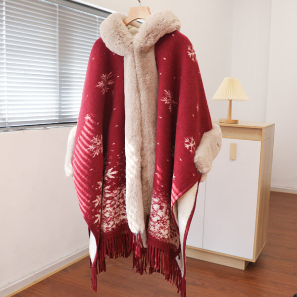 Lumea Knit Cloak